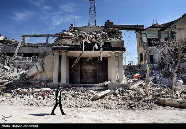 Posledice napada Sjedinjenih Država i cionističkog režima na stambene objekte u centru Teherana. - Sputnik Srbija