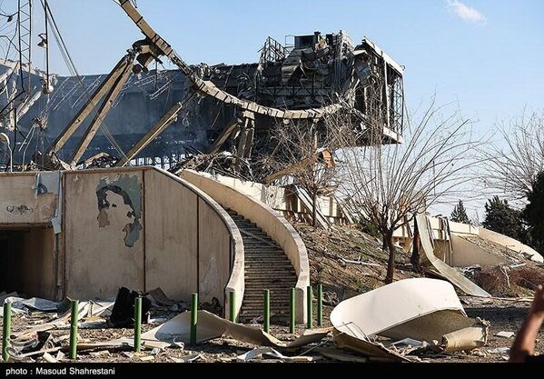 Sala za 12.000 ljudi u sportskom kompleksu Azadi, bila je meta vazdušnih napada Sjedinjenih Država i Izraela. - Sputnik Srbija