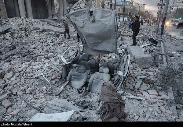 Sjedinjene Države i cionistički režim, u akciji koja se smatra ratnim zločinom, napali su bolnicu Gandi u Teheranu. - Sputnik Srbija