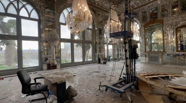 Šteta nastala usled napada Izraela i Sjedinjenih Država na kompleks dvorca Golestan. - Sputnik Srbija