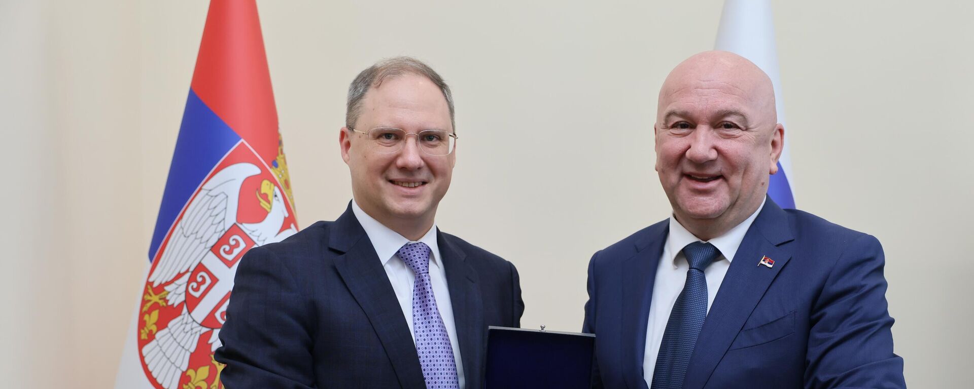 Алексеј Груздев и Ненад Поповић у Београду. - Sputnik Србија, 1920, 10.03.2026