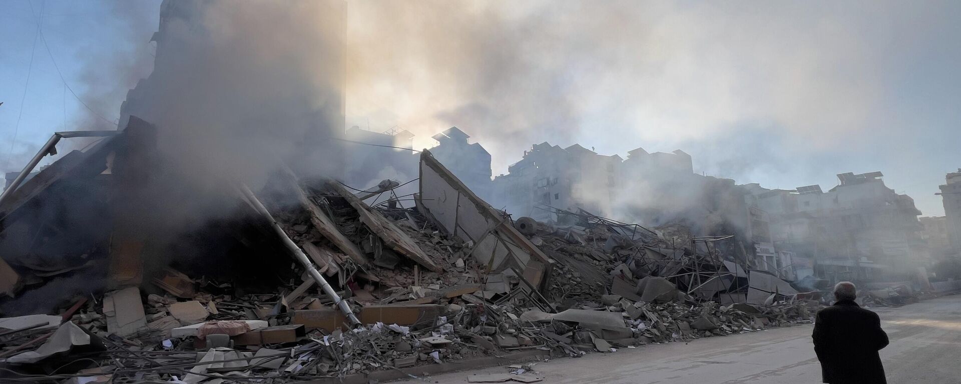 Зграда у Бејруту уништена током израелског напада  - Sputnik Србија, 1920, 10.03.2026