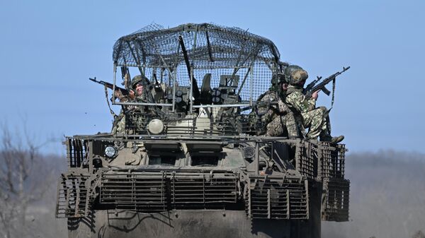 Pripadnici grupe Centar u zoni specijalne vojne operacije - Sputnik Srbija