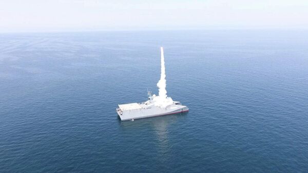 Zapusk raketы vo vremя učeniй na юge Irana - Sputnik Srbija