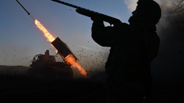 Паљба из ракетног система град у зони специјалне војне операције - Sputnik Србија