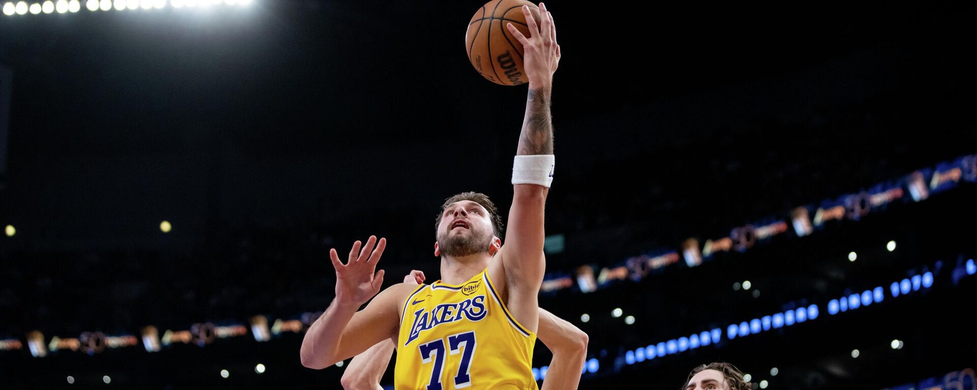 Лука Дончић - Sputnik Србија, 1920, 13.03.2026