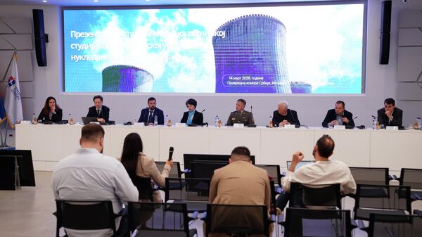 Konferencija za novinare nakon prezentacije o preliminarnoj tehničkoj studiji o mirnodopskoj upotrebi nuklearne energije u Srbiji  - Sputnik Srbija