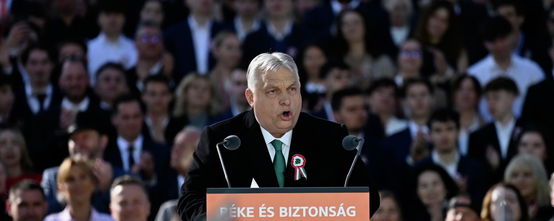 Мађарски премијер Виктор Орбан - Sputnik Србија, 1920, 15.03.2026