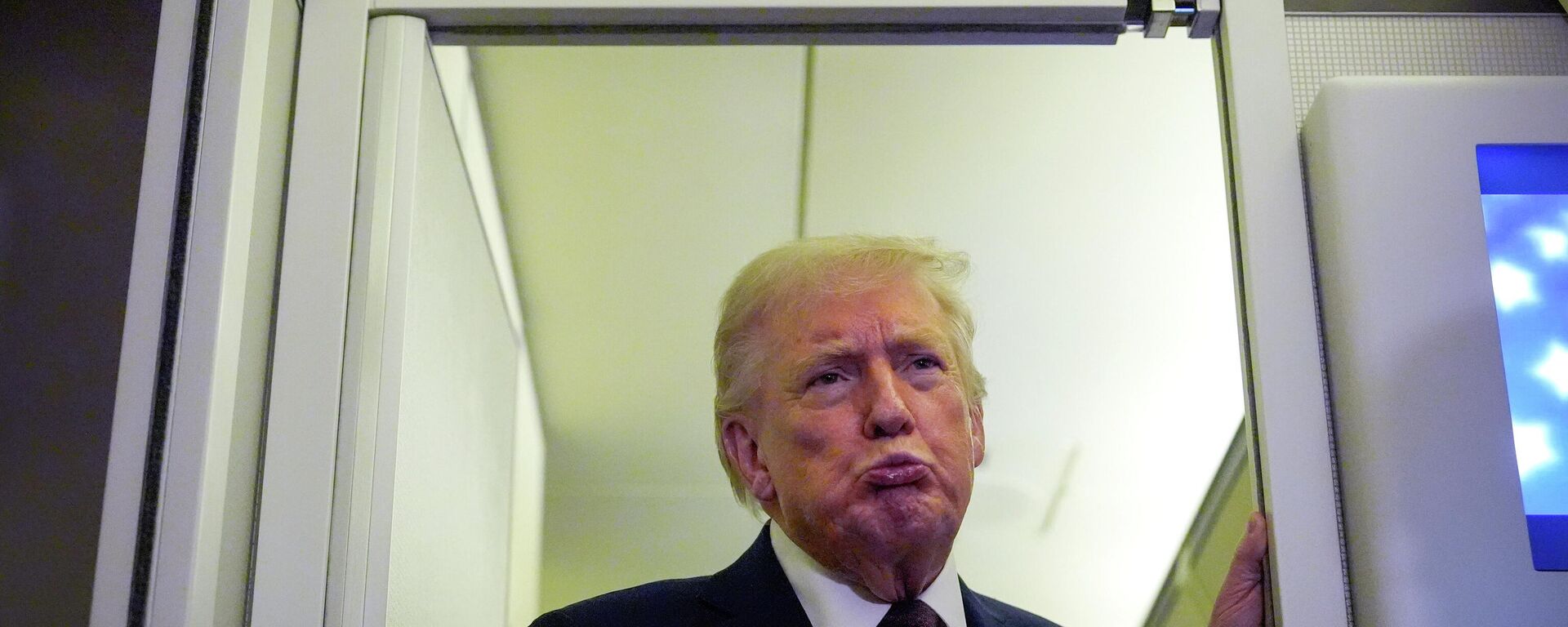 Доналд Трамп - Sputnik Србија, 1920, 30.03.2026