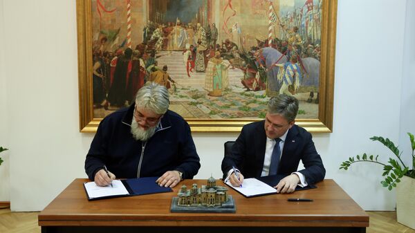 Потписан уговор за обнову Хиландара вредан 138,5 милиона динара - Sputnik Србија