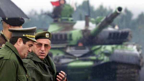 Генерал Небојша Павковић и генерал Владимир Лазаревић - Sputnik Србија