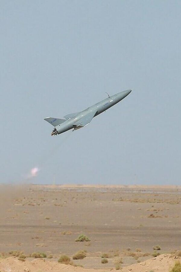 „Араш-2“ је иранска дугометна једносмерна ударна беспилотна летелица у служби оружаних снага Исламске Републике Иран од 2020. године. Наводи се да има домет до око 2.000 km и да може носити бојеву главу тежине око 150 kg. - Sputnik Србија