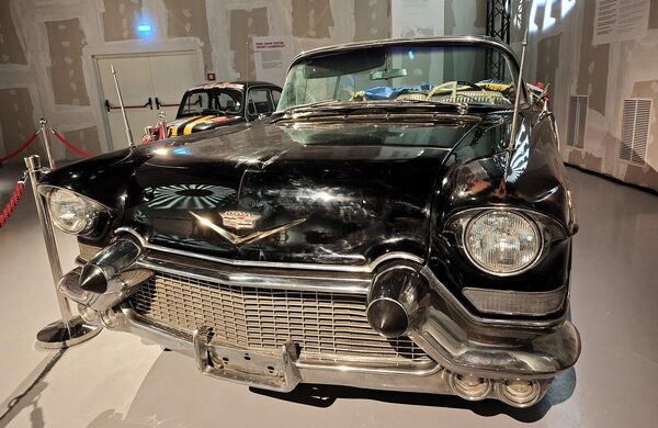 Велики део Титове колекције данас се налази у Техничком музеју Словеније, док се неколико највреднијих примерака, попут блиндираних Мерцедеса, чува у Србији под патронатом Војске Србије. Овај примерак је део колекције некадашњег Музеја аутомобила у Београду из збирке Братислава Петковића.  - Sputnik Србија