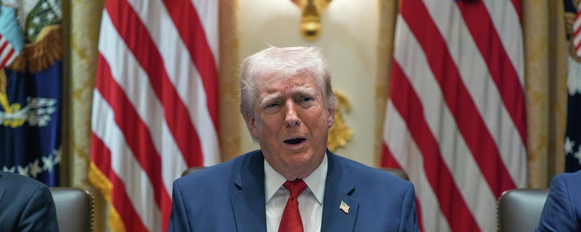 Доналд Трамп - Sputnik Србија, 1920, 31.03.2026