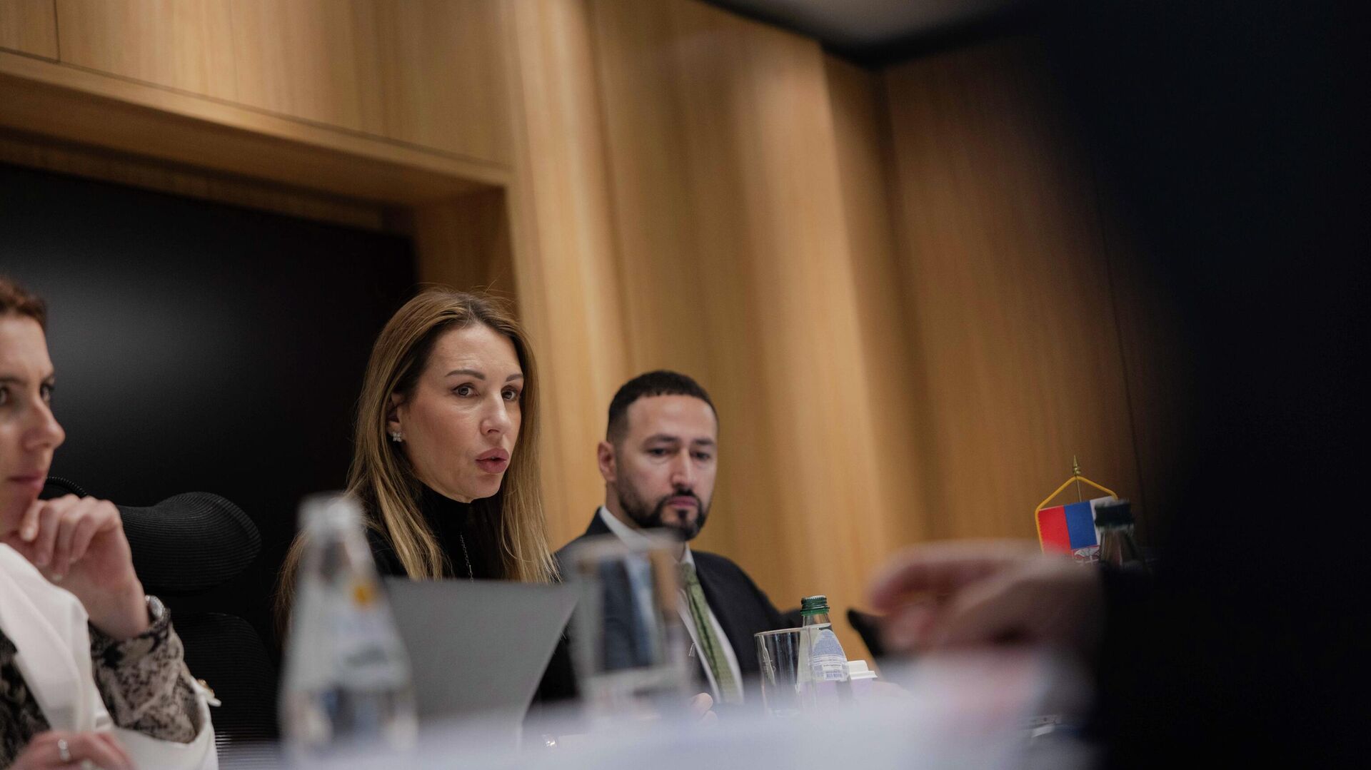 Дубравка Ђедовић Хандановић, министар рударства и енергетике састала се данас са члановима Одбора директора Нафтне индустрије Србије Дубравка Ђедовић Хандановић, министар рударства и енергетике састала се данас са члановима Одбора директора Нафтне индустрије Србије - Sputnik Србија, 1920, 27.03.2026