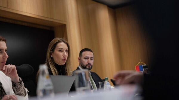 Dubravka Đedović Handanović, ministar rudarstva i energetike sastala se danas sa članovima Odbora direktora Naftne industrije Srbije - Sputnik Srbija