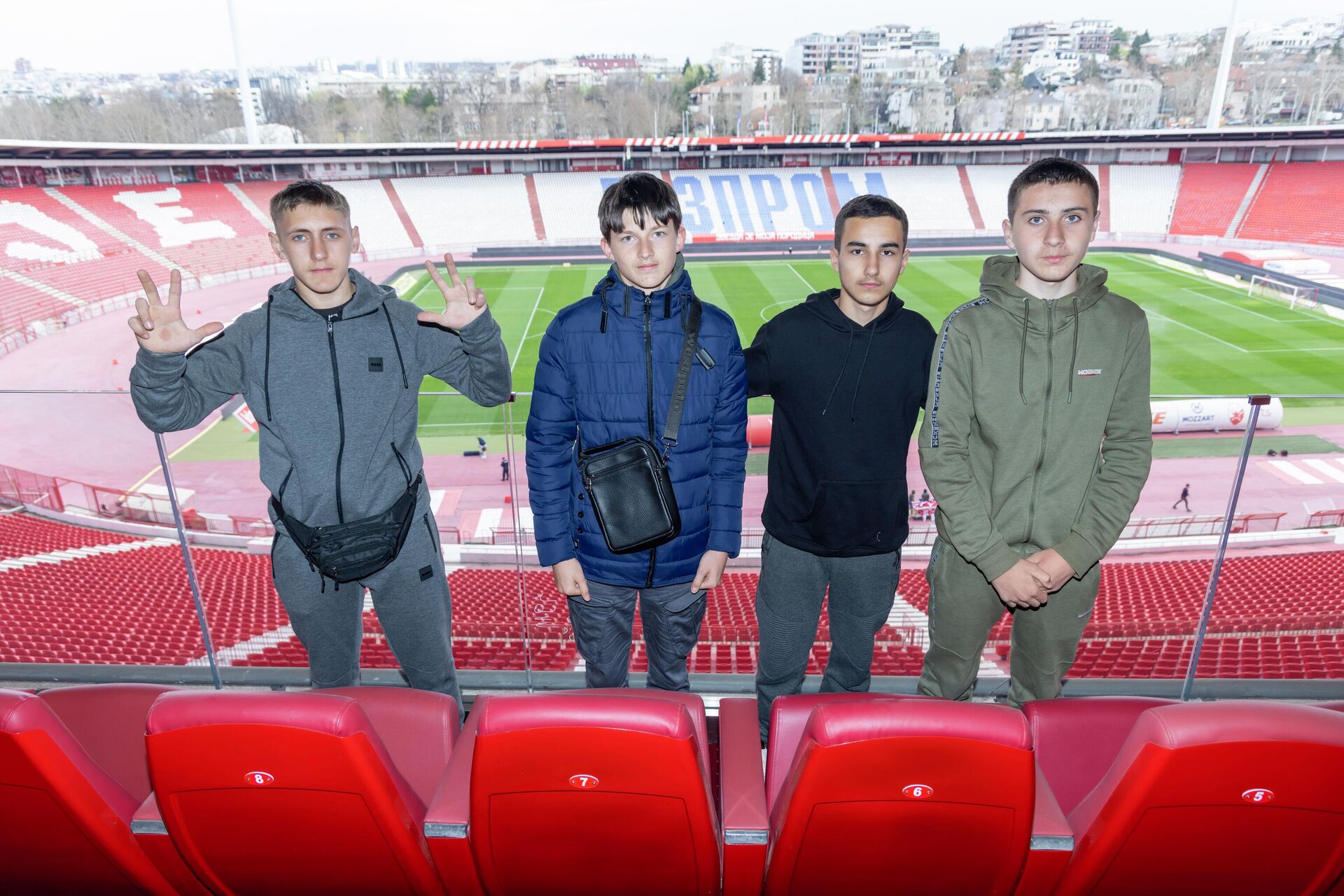 Деца са КиМ у посети Маракани - Sputnik Србија, 1920, 28.03.2026