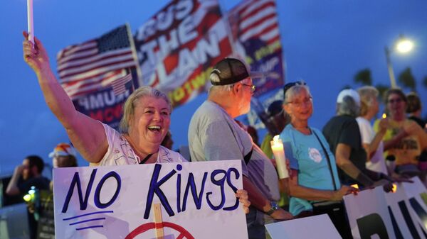 Протест против рата у Ирану и политике Доналда Трампа - Sputnik Србија