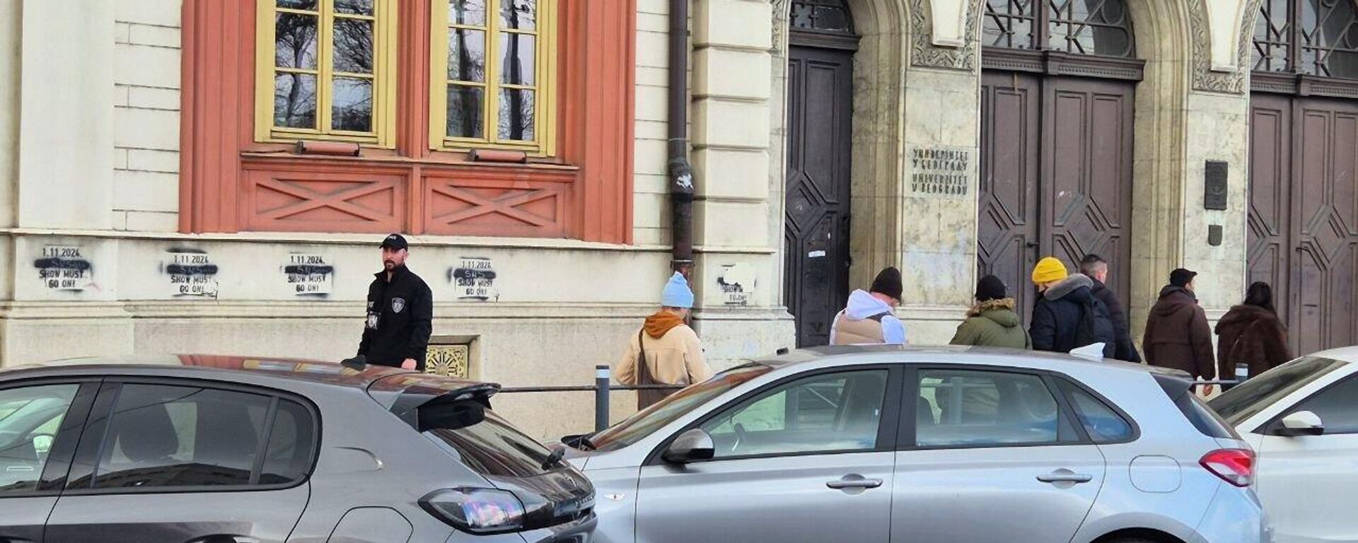 Policija u Rektoratu u nastavku istrage o smrti studentkinje - Sputnik Srbija, 1920, 31.03.2026