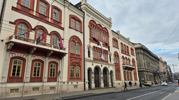 Студенти у блокади напуштају зграду Ректората Универзитета у Београду