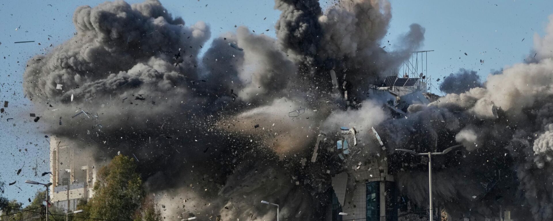 рат - Sputnik Србија, 1920, 31.03.2026