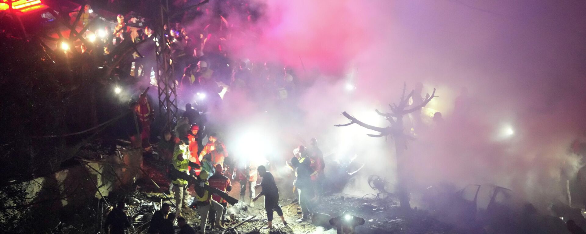 место израелских ваздушних напада у Бејруту, Либан - Sputnik Србија, 1920, 01.04.2026