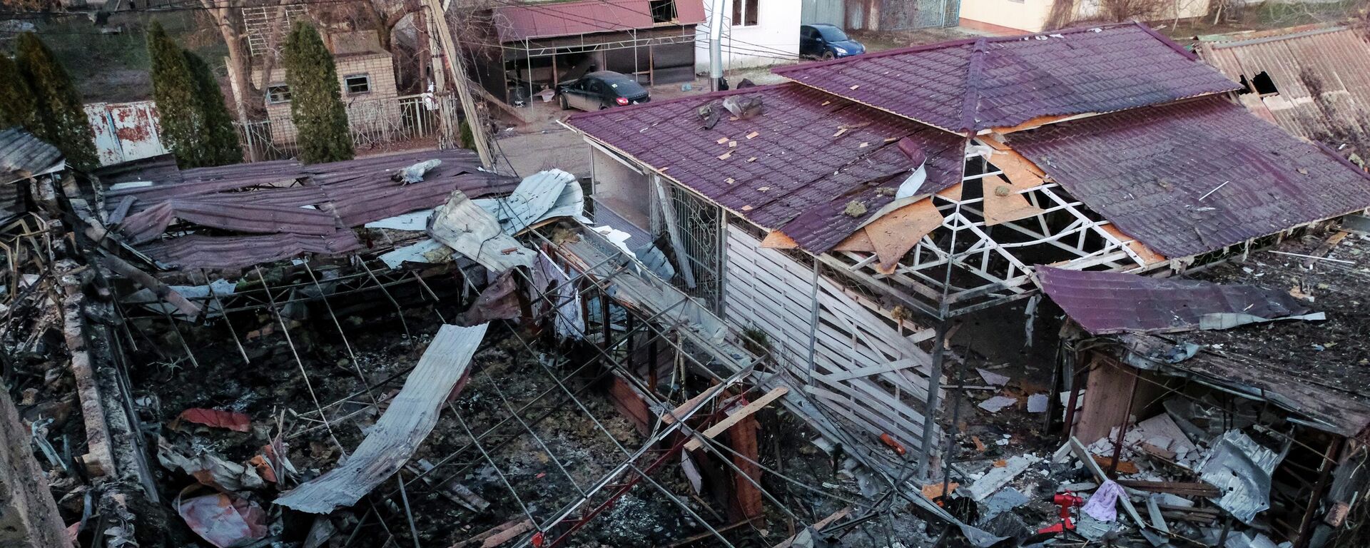Posledice napada dronova na restoran u Horliju u Hersonskoj oblasti - Sputnik Srbija, 1920, 01.04.2026
