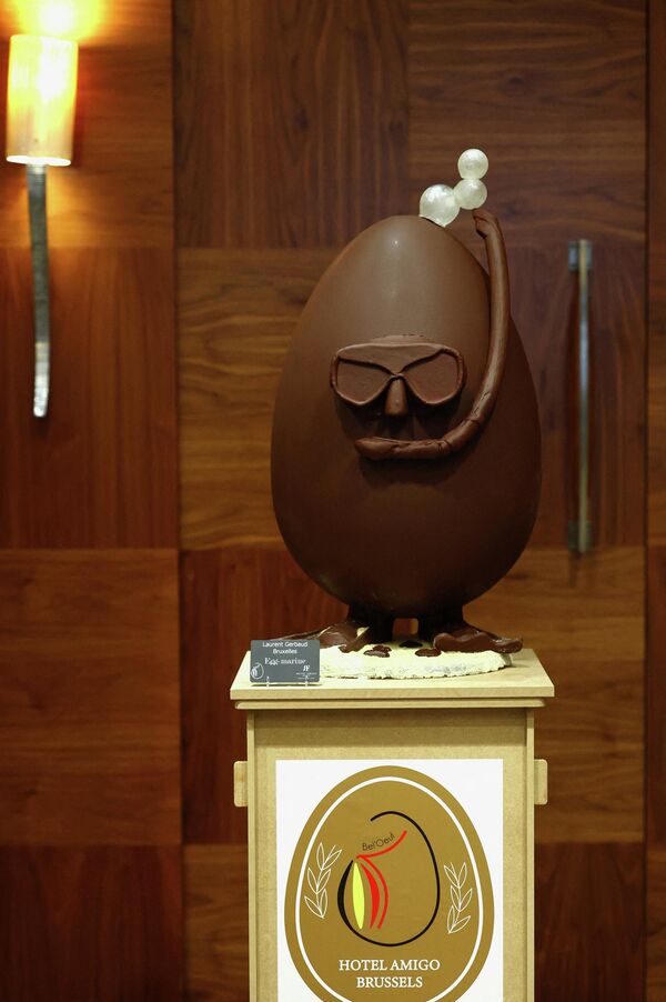 Одржава се у хотелу Amigo и окупља око 40 врхунских белгијских чоколадијера и посластичара. - Sputnik Србија