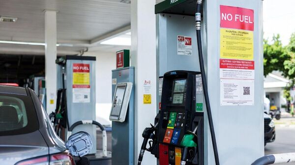 Драматична ситуација у Аустралији: Пумпе остале без горива