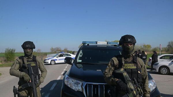 Bezbednosne snage Srbije u Kanjiži. - Sputnik Srbija
