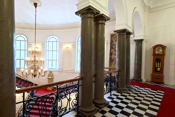 Радови су завршени у пролеће 1899. године. Прво извлачења згодитака у новом здању одиграло се 4. маја 1899. године. Од сваког добитка на лутрији држава је користила одређени проценат за унапређење привреде.  - Sputnik Србија