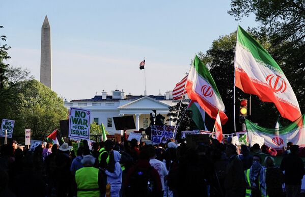 Међу условима споразума се разматрају укидање санкција, компензације и могуће смањење војног присуства САД на Блиском истоку. - Sputnik Србија