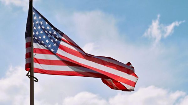 Америчка амбасада у Приштини се огласила поводом разрешења српских тужилаца