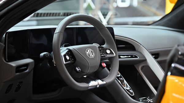 Auto industrija  - Sputnik Srbija