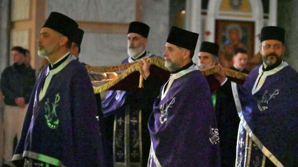 Вечерња служба у Храму Светог Саве - Sputnik Србија