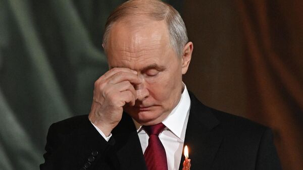 Путинова честитка: Васкрс је симбол победе живота, љубави и правде