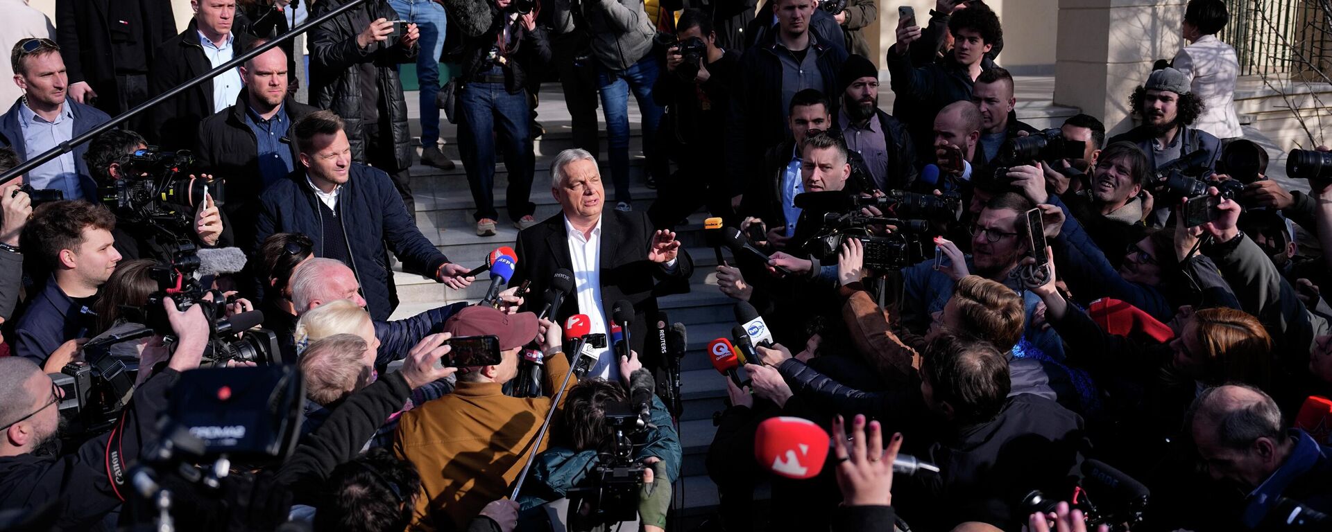 Виктор Орбан после гласања - Sputnik Србија, 1920, 12.04.2026