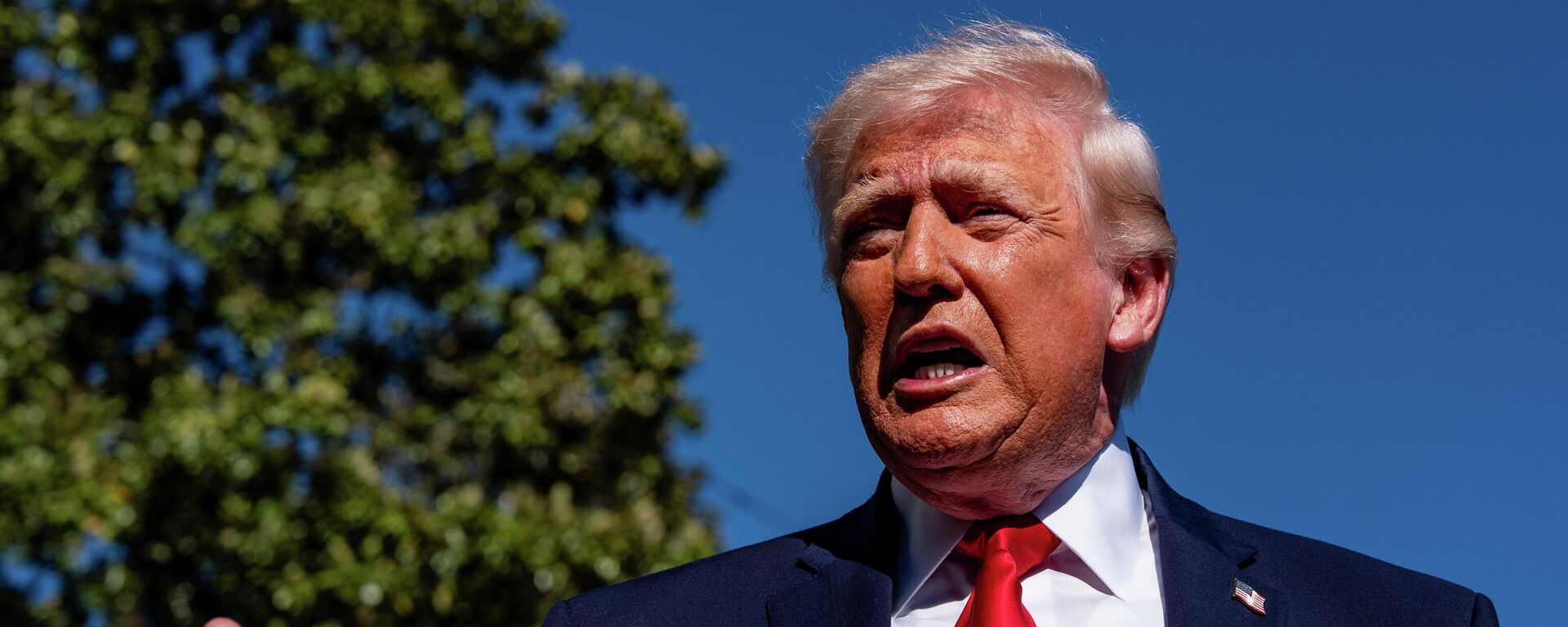 Амерички председник Доналд Трамп - Sputnik Србија, 1920, 12.04.2026