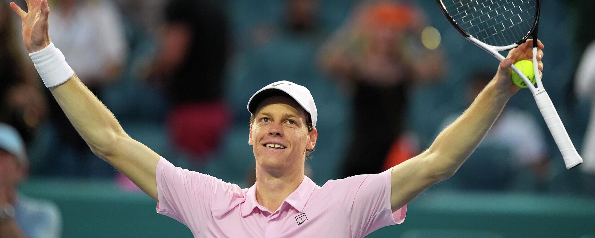 Janik Siner - Sputnik Srbija, 1920, 13.04.2026