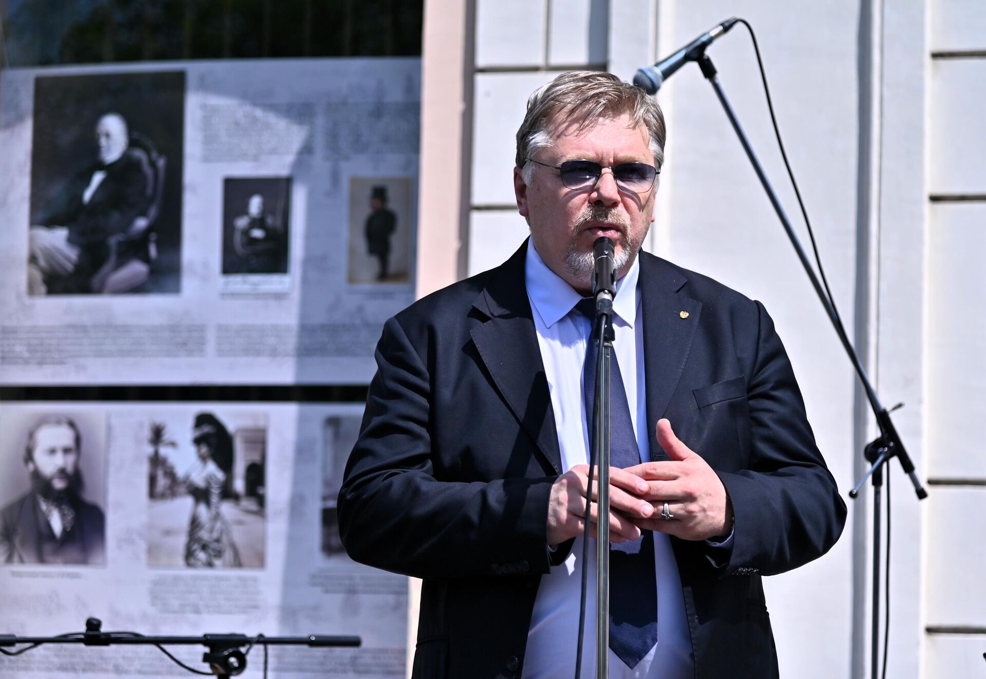 Aleksandar Konanihin - Sputnik Srbija, 1920, 16.04.2026