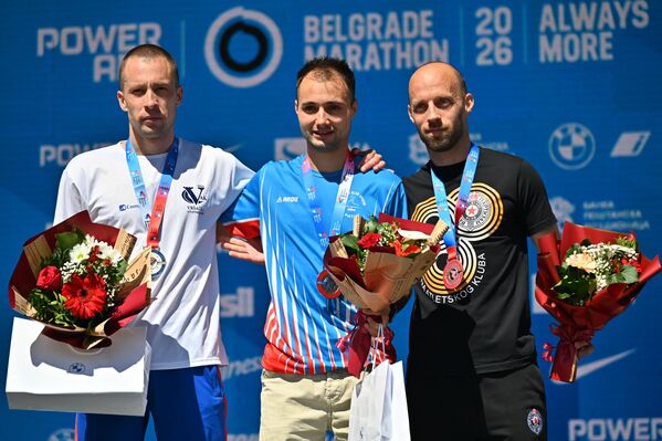 Од српских атлетичара најбоље време постигао је Ђуро Борбељ који је са временом 2:32:46 прошао кроз циљ. Милош Драговић је освојио друго место са 2:33:15, док је Милан Петровић био трећи са 2:46:26. - Sputnik Србија