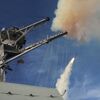 Эsminec klassa USS Thomas Hudner proizvodit pusk raketы Tomahawk vo vremя operacii Эpičeskaя яrostь - Sputnik Srbija