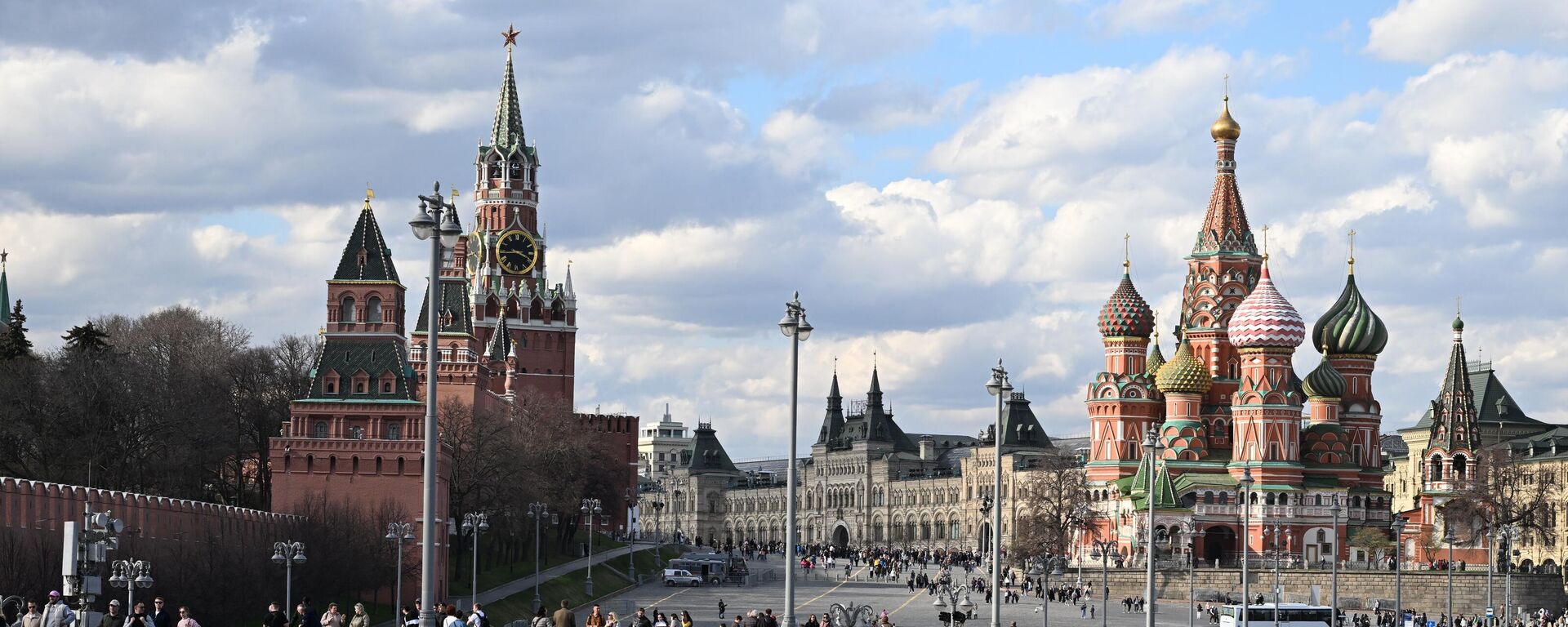 Поглед на московски Кремљ - Sputnik Србија, 1920, 29.04.2026