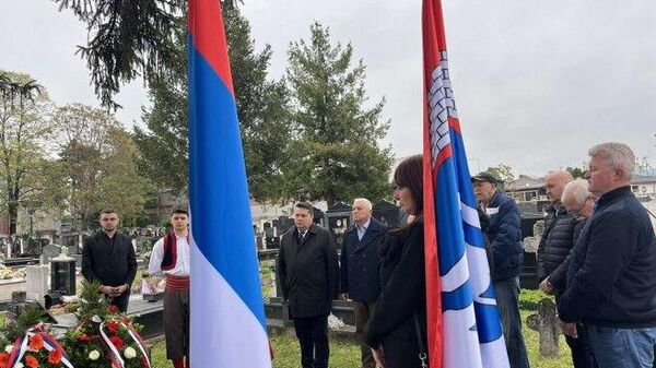 Полагање венаца у Бањалуци поводом Дана града и 81 године ослобођења од фашизма у Другом светском рату - Sputnik Србија