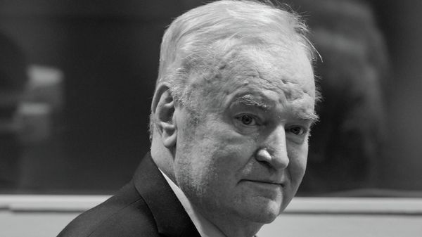 Ратко Младић - Sputnik Србија