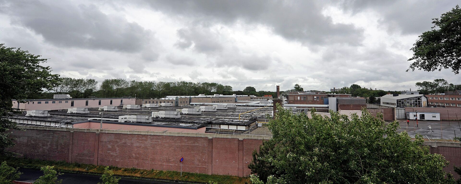 Притворска јединица у Шевенингену у којој је смештен Ратко Младић  - Sputnik Србија, 1920, 24.04.2026