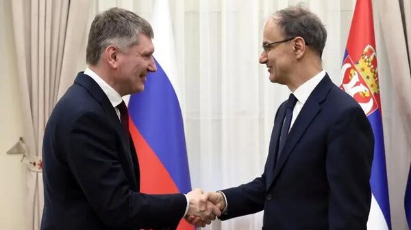 Председник Владе Србије Ђуро Мацут разговарао је са министром економског развоја Руске Федерације Максимом Решетњиковом - Sputnik Србија