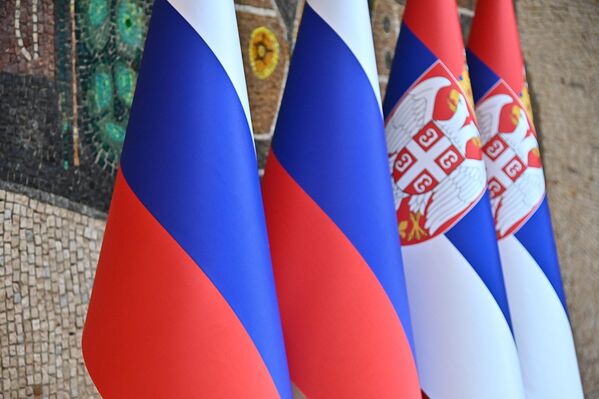 Србију и Русију везује дубоко историјско пријатељство, културне и духовне везе, као и дугогодишња традиција међусобног разумевања и подршке, поручено је на заседање Међувладиног српско-руског комитета у Београду - Sputnik Србија