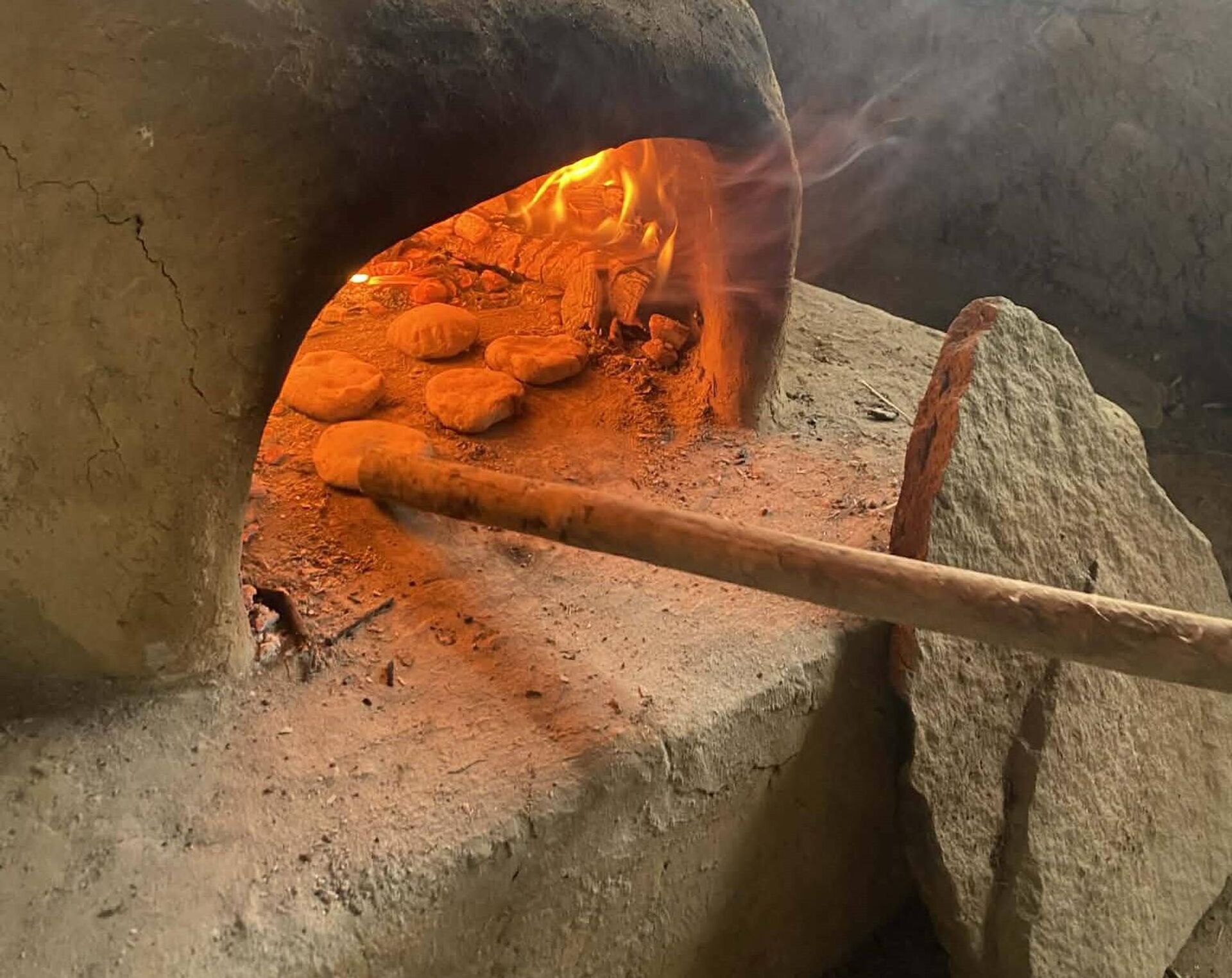 Hleb koji su domaćice spremale u neolitu i danas je najcenjeniji, a zovemo ga integralni hleb - Sputnik Srbija, 1920, 25.04.2026