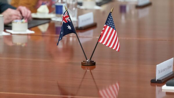 Zastave SAD i Australije  - Sputnik Srbija